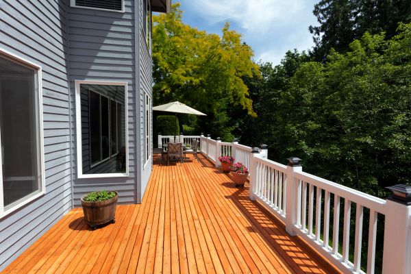 Cedar Deck Construction in El Dorado Hills
