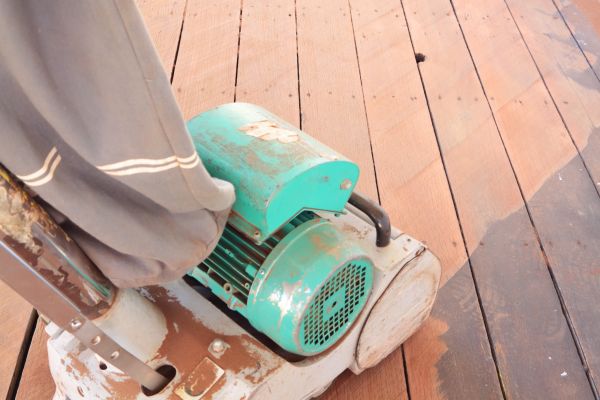 Cedar Deck Sanding in El Dorado Hills